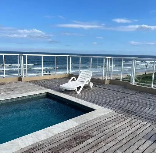 Apartamento pé na areia